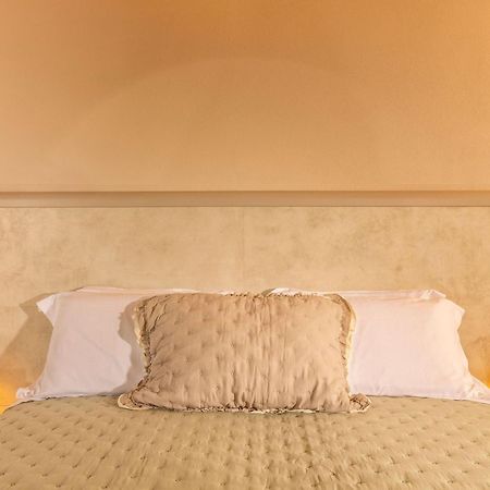 Palazzo Falcinelli Luxury Room In Montepulciano Center With Air Conditioning And Elevator Luaran gambar