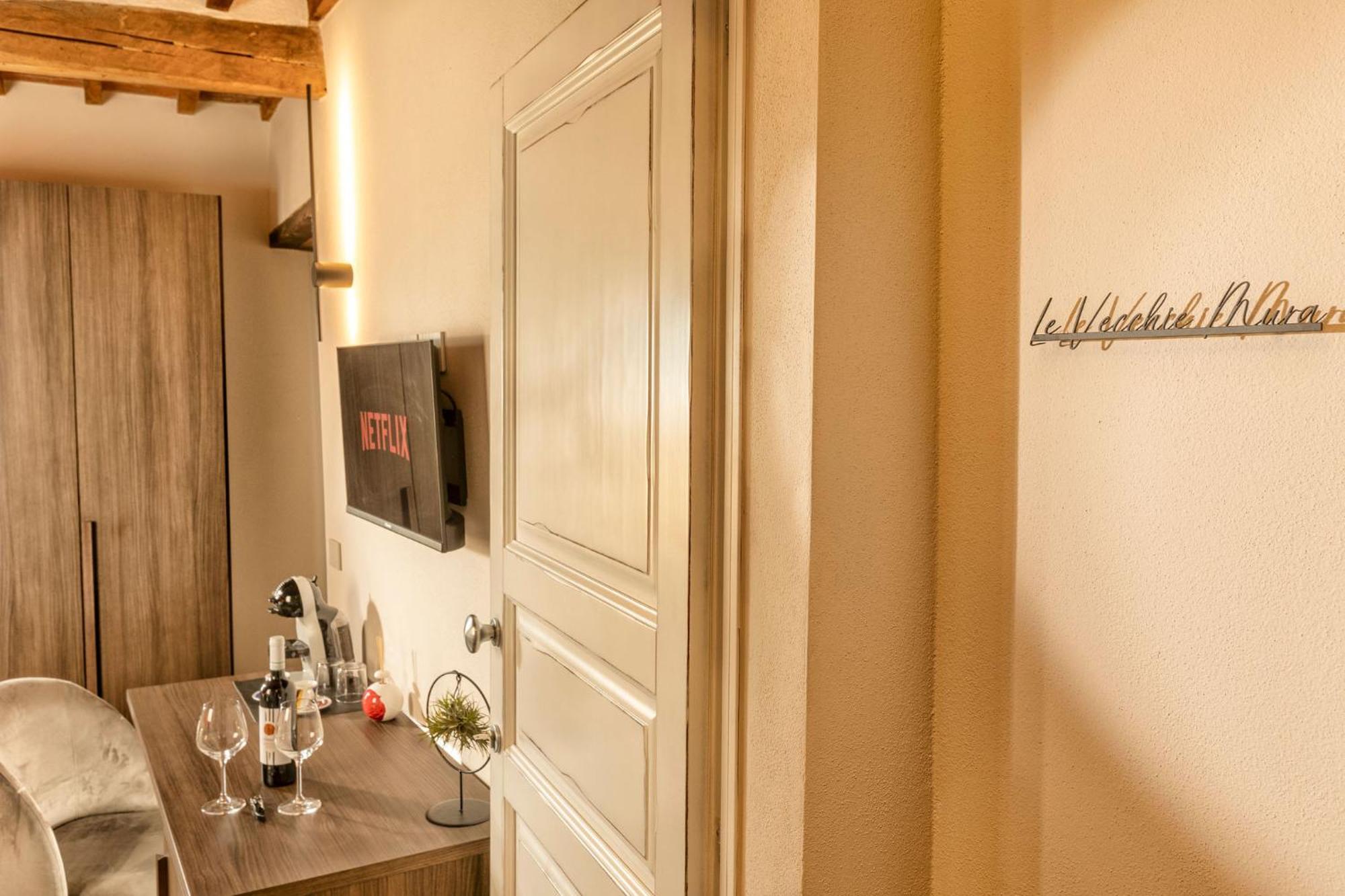 Palazzo Falcinelli Luxury Room In Montepulciano Center With Air Conditioning And Elevator Luaran gambar