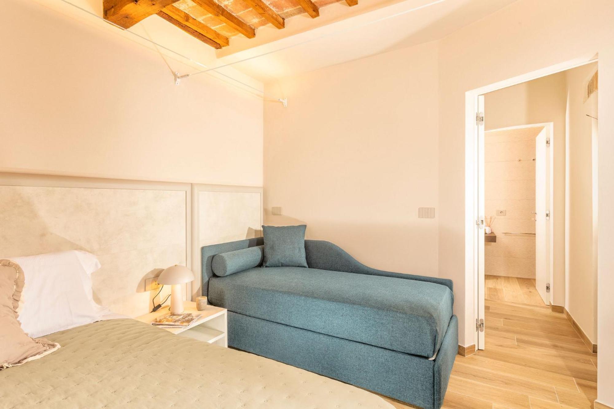 Palazzo Falcinelli Luxury Room In Montepulciano Center With Air Conditioning And Elevator Luaran gambar