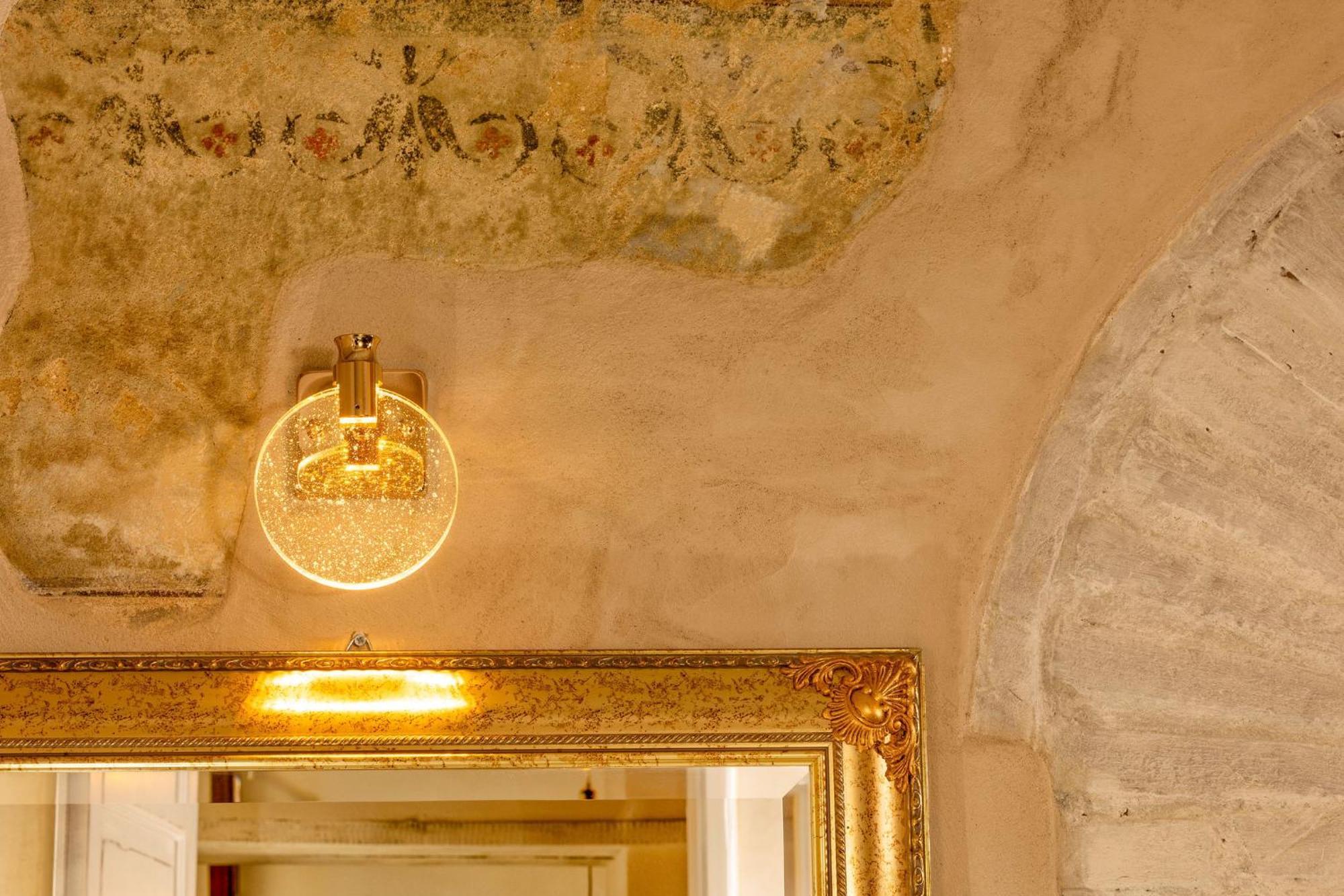 Palazzo Falcinelli Luxury Room In Montepulciano Center With Air Conditioning And Elevator Luaran gambar