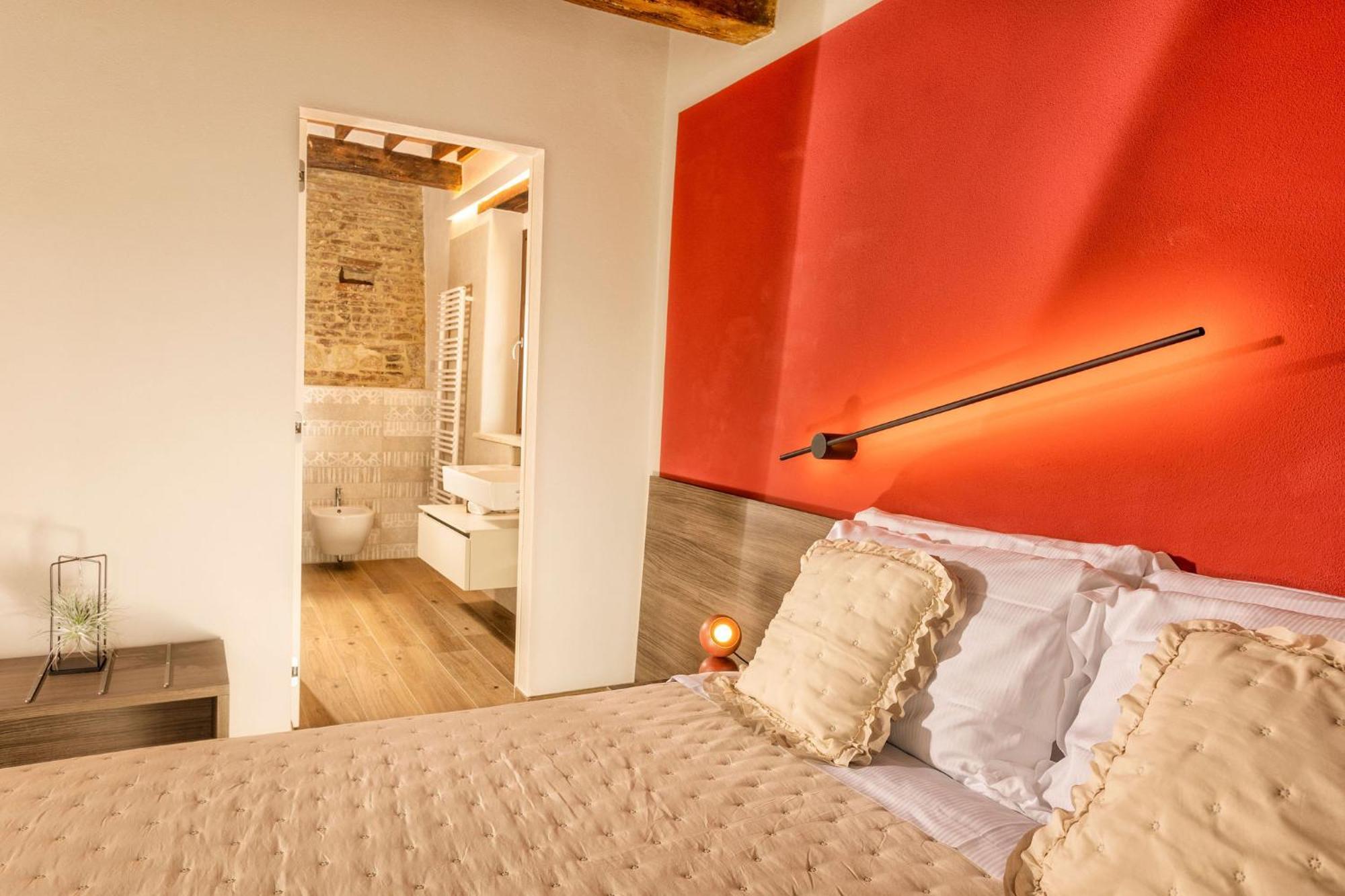 Palazzo Falcinelli Luxury Room In Montepulciano Center With Air Conditioning And Elevator Luaran gambar